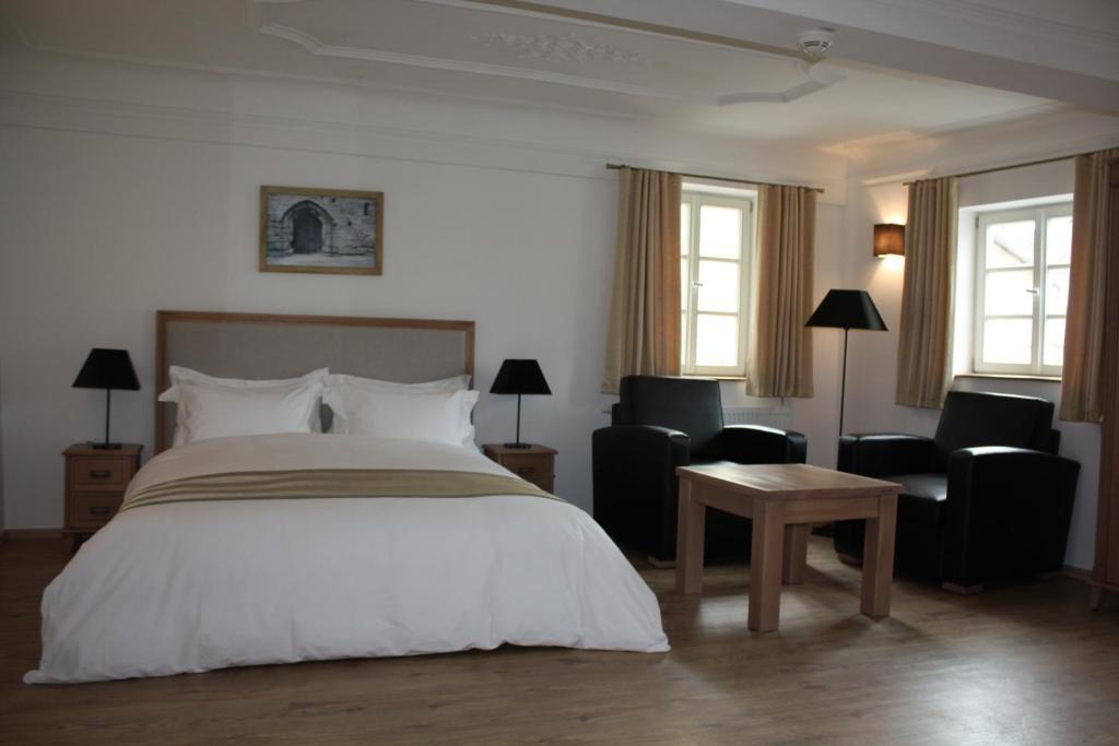 Hotel Hahnmuehle 1323 Coburg Room photo